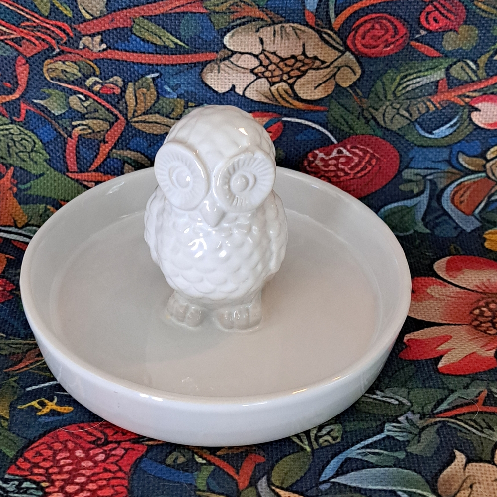 Y2K White Ceramic Owl Ring Holder Dish - Home Accents Decor